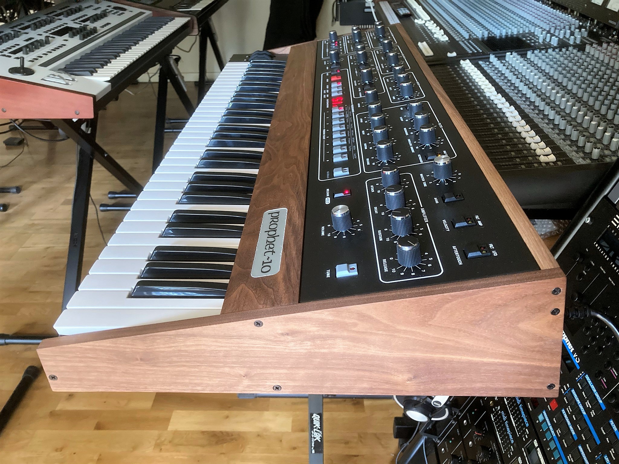 Prophet-5&amp;10 Rev4_2tof 006.JPEG