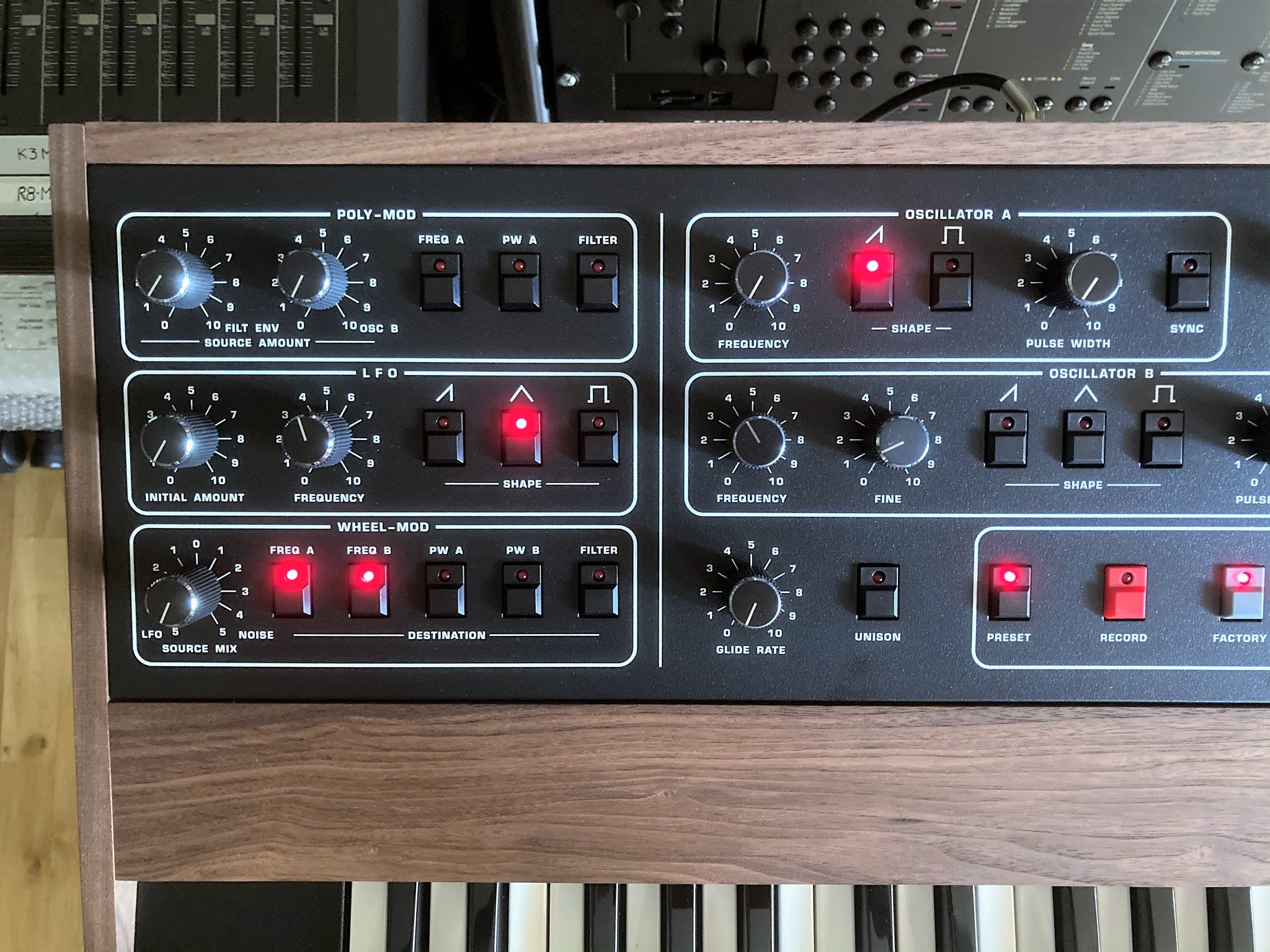 Prophet-5&amp;10 Rev4_2tof 009.JPEG