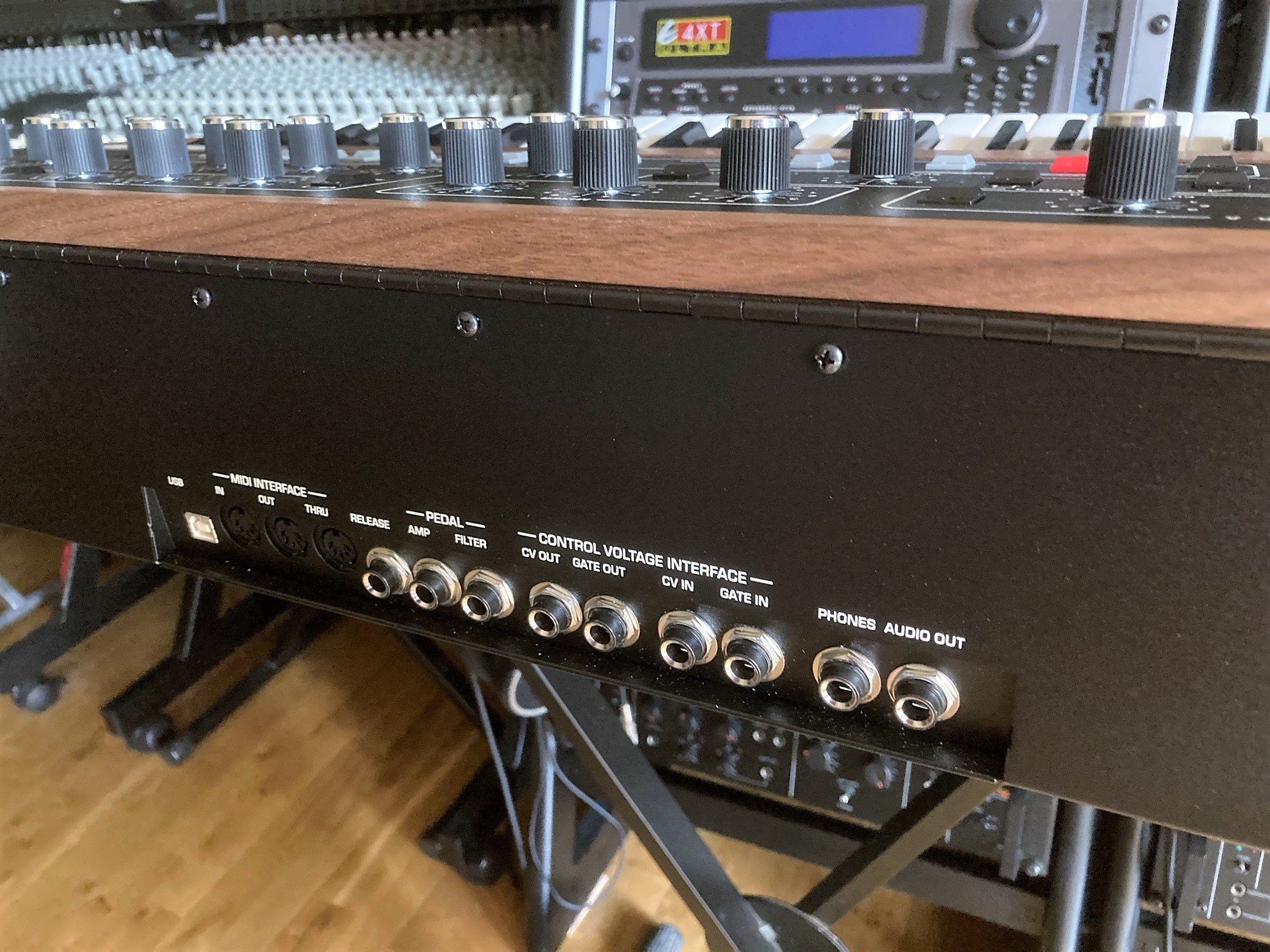 Prophet-5&amp;10 Rev4_2tof 021.JPEG