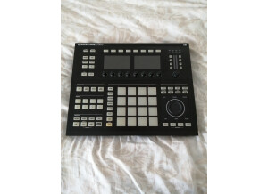 Native Instruments Maschine Studio (45000)