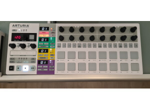 Arturia BeatStep Pro (60919)