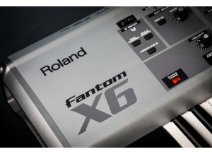 Roland Fantom X6 (4156)