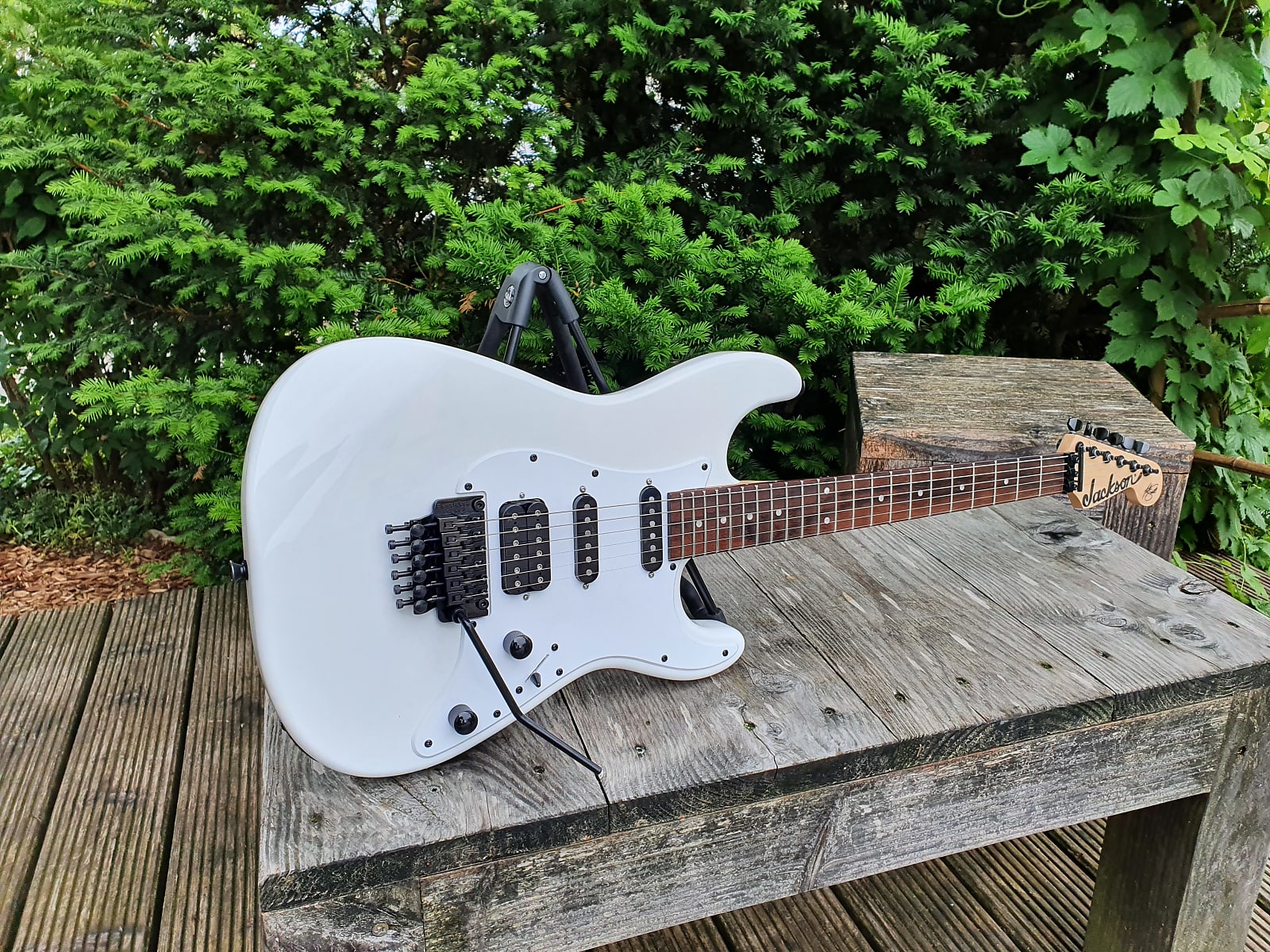 Jackson X Signature Adrian Smith SDX