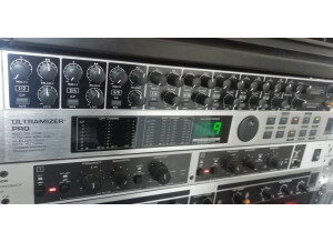 Behringer Ultramizer Pro DSP1400P (51112)