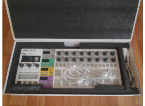 Arturia BeatStep Pro (4452)