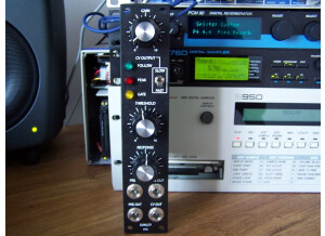Oakley Sound Systems Modular (81300)