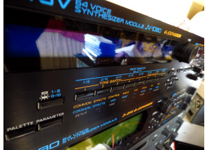 Roland JV-1080 (71940)