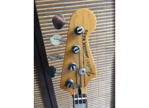 Fender Deluxe Jaguar Bass (38090)