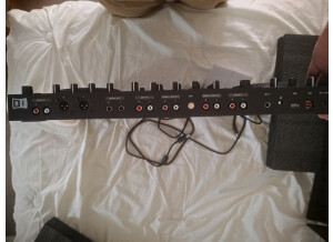 Native Instruments Traktor Kontrol S4 (74458)