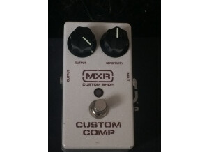 MXR CSP-202 Custom Comp