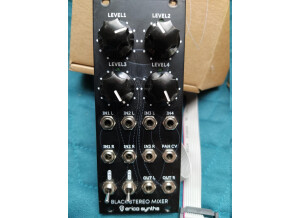Erica Synths Black Stereo Mixer V2 (64612)