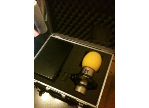 AKG SolidTube (29607)
