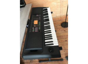 Korg EK-50 L