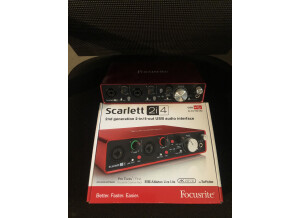 Focusrite Scarlett2 2i4 (94361)