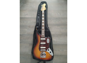 Squier Vintage Modified Bass VI (70095)