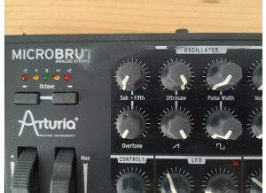 Arturia MicroBrute (68109)