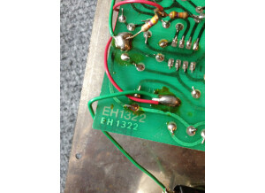Electro-Harmonix Big Muff v4 (ampli op - tone bypass)