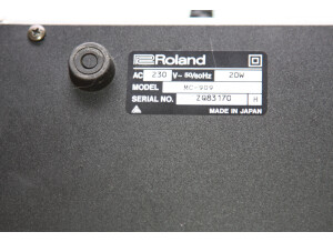 Roland MC-909 Sampling Groovebox (28027)