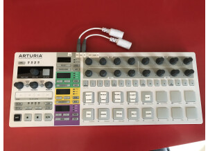 Arturia BeatStep Pro (83666)