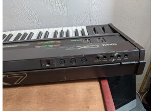 Yamaha DX7 (14410)
