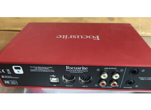Focusrite Scarlett2 2i4 (54063)