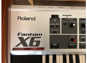 Roland Fantom X6 Top corner