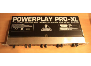 Behringer Powerplay Pro-XL HA4700 (31101)