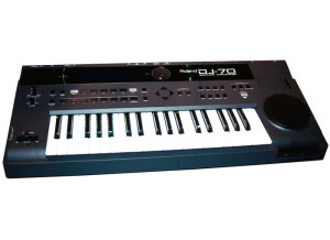 Roland DJ-70 MkII (3942)
