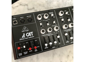 Behringer CAT Synthesizer (83860)