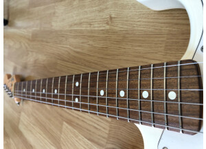 Fender Standard Roland Ready Stratocaster [?-2005] (48443)