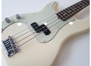 Fender American Professional Precision Bass (74037)
