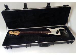 Fender American Standard Precision Bass [2008-2012] (765)