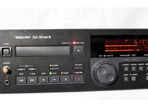 Tascam DA-30 MKII (82583)