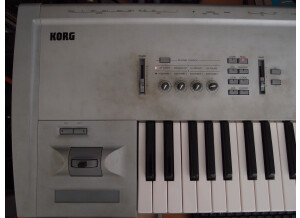 Korg Triton 61 (98012)