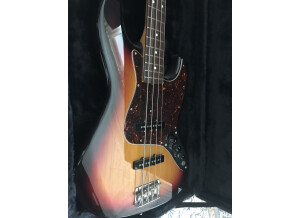 Fender Made in Japan Heritage ’60s Jazz Bass