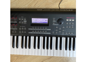 Yamaha MOXF6 (91733)