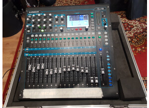 Allen & Heath Chrome Edition Qu-16 (29681)