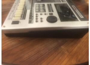 Roland MC-808 (31411)