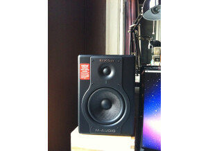 M-Audio Studiophile BX5a Deluxe