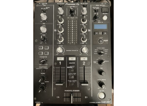 ACEB514D-6930-47D1-9788-C1F158476FF5