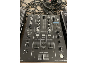 EAADA204-2A5F-44D4-9243-3527CAAD0143