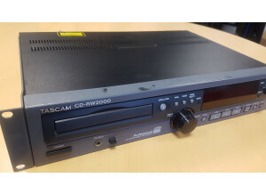 Tascam CD-RW2000 (10499)