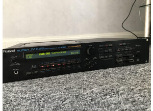 Roland JV-1080 (26837)