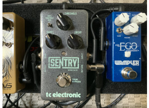 F1434576-6601-46D9-86C2-8E6933DC2D18