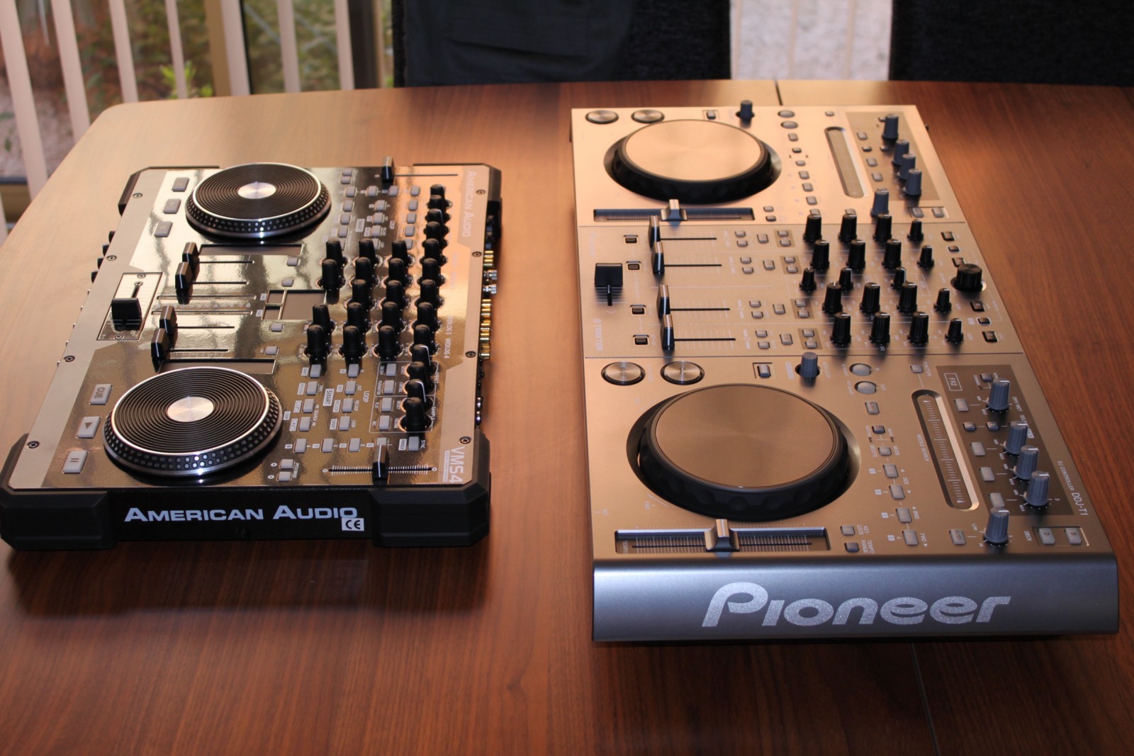 Pioneer DDJ-T1