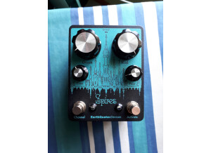 EarthQuaker Devices Spires (74119)