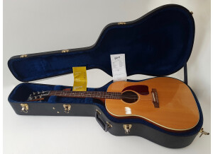 Gibson J45 (3909)
