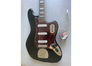 Squier Vintage Modified Bass VI (16201)