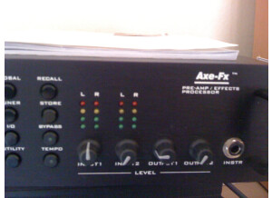 Fractal Audio Systems Axe-Fx (70719)