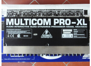 Behringer Multicom Pro-XL MDX4600 (176)